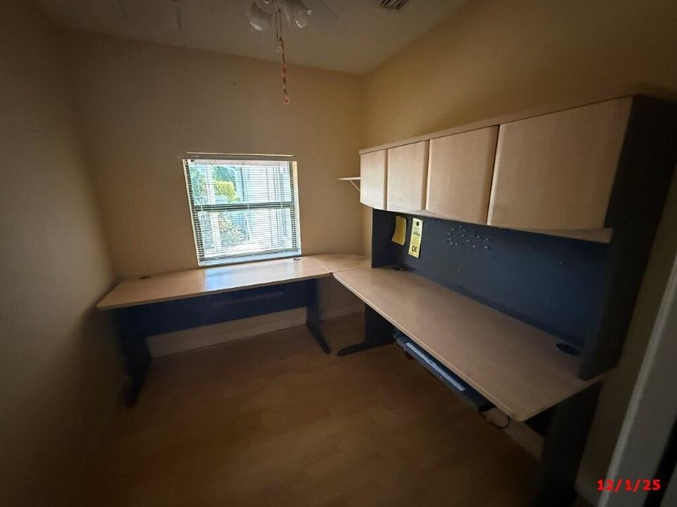 En Venta: $449,900 (3 camas, 2 baños, 2645 Pies cuadrados)