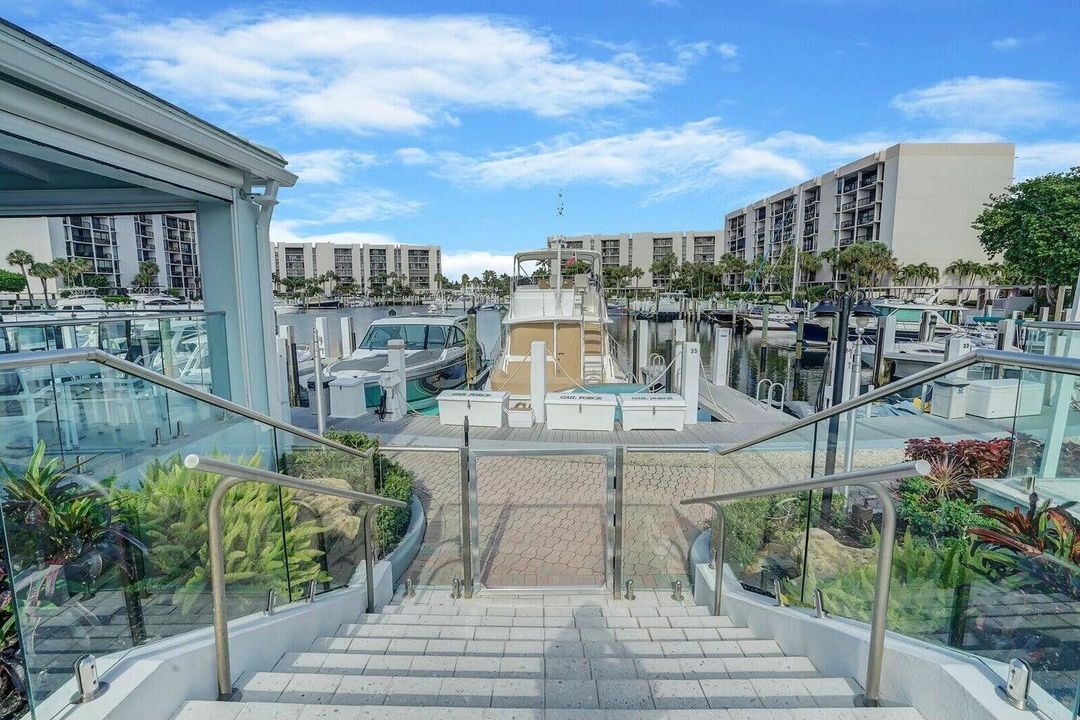 En Venta: $1,099,000 (2 camas, 2 baños, 1305 Pies cuadrados)