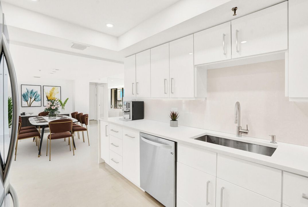 En Venta: $1,099,000 (2 camas, 2 baños, 1305 Pies cuadrados)