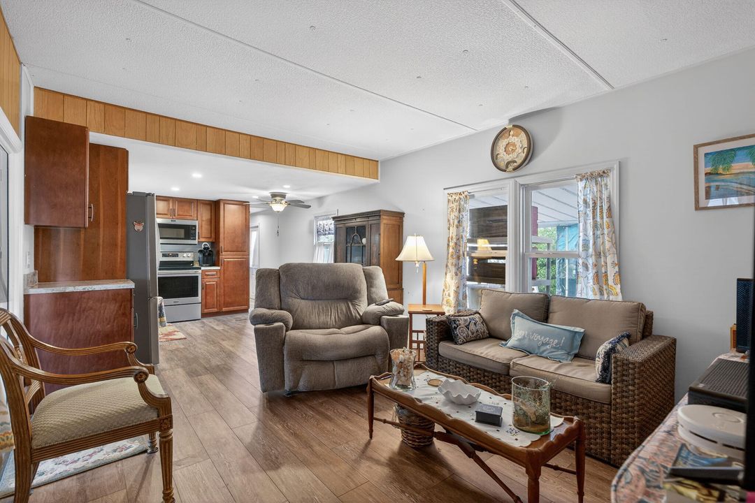 En Venta: $150,000 (2 camas, 2 baños, 672 Pies cuadrados)