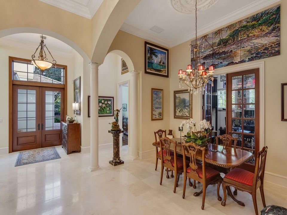 На продажу: $4,000,000 (5 спален, 5 ванн, 5006 Квадратных фут)