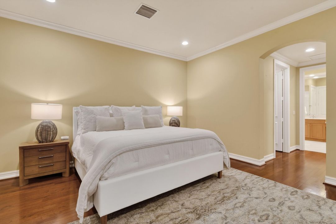 En Renta: $8,000 (2 camas, 2 baños, 2396 Pies cuadrados)