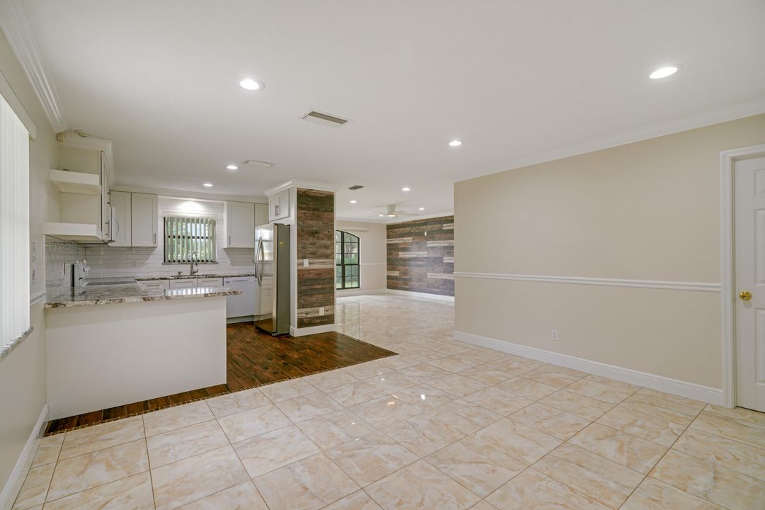 На продажу: $395,000 (3 спален, 2 ванн, 1390 Квадратных фут)