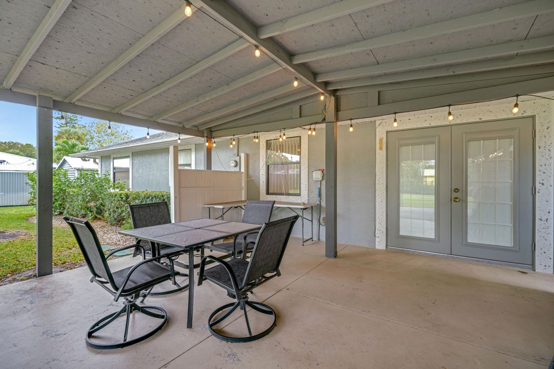 На продажу: $395,000 (3 спален, 2 ванн, 1390 Квадратных фут)