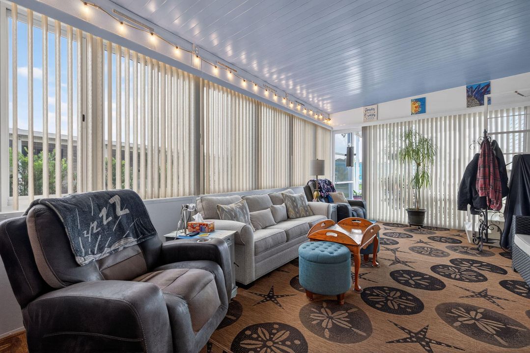 En Venta: $150,000 (2 camas, 1 baños, 1234 Pies cuadrados)