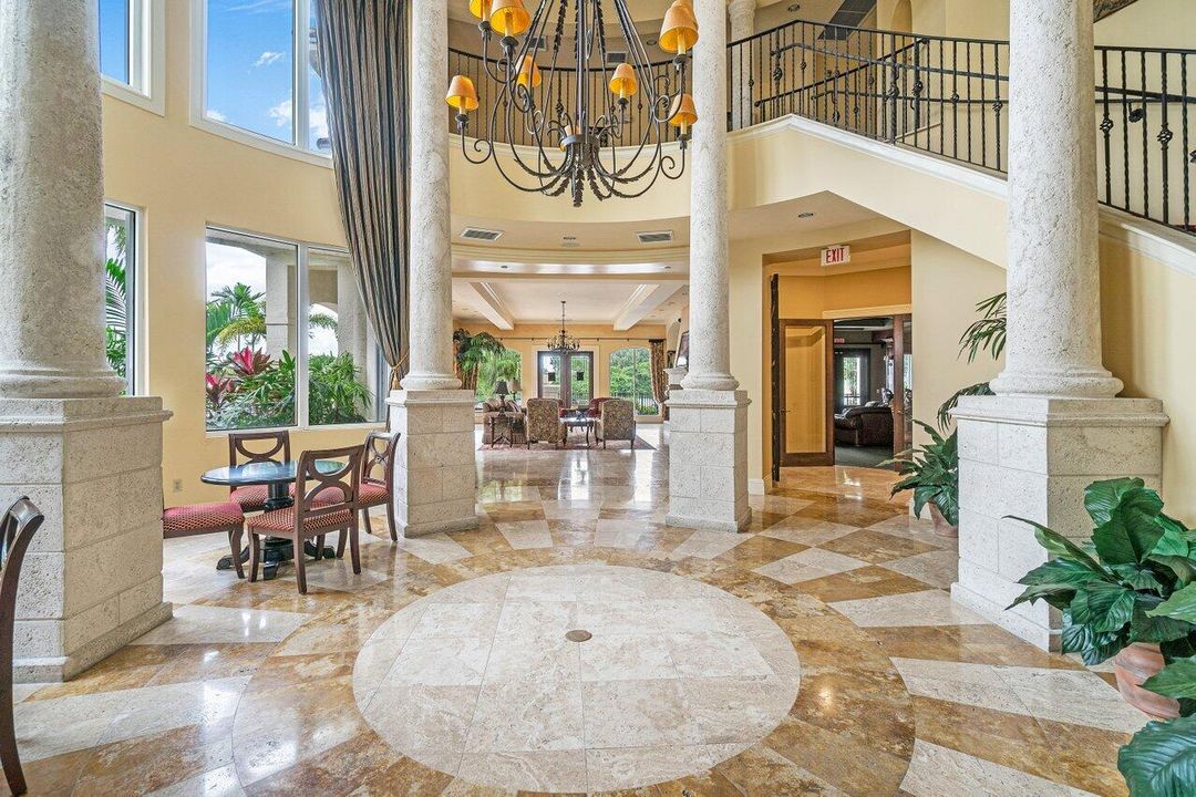 En Venta: $315,000 (2 camas, 1 baños, 933 Pies cuadrados)