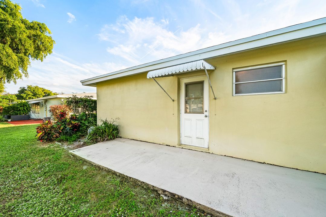 For Sale: $210,000 (2 beds, 2 baths, 1175 Square Feet)