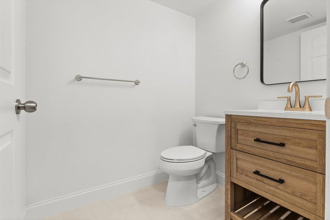 待售: $565,000 (4 贝兹, 2 浴室, 2118 平方英尺)