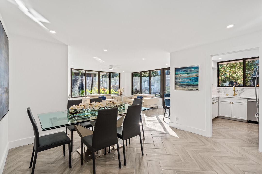 待售: $1,375,000 (2 贝兹, 2 浴室, 1264 平方英尺)