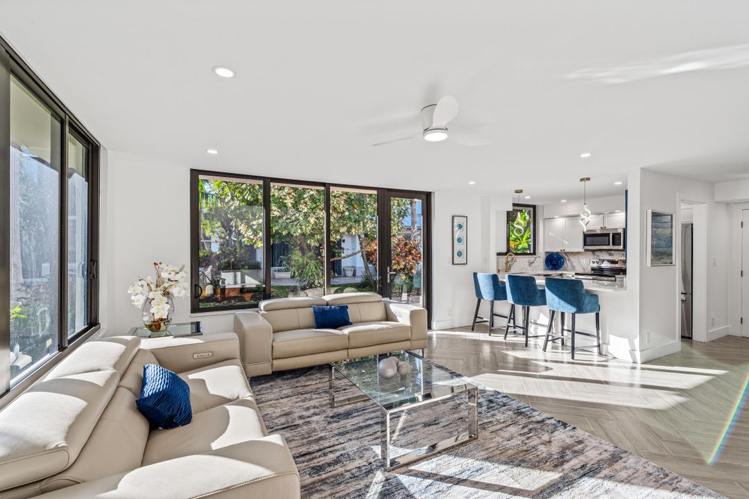 待售: $1,375,000 (2 贝兹, 2 浴室, 1264 平方英尺)