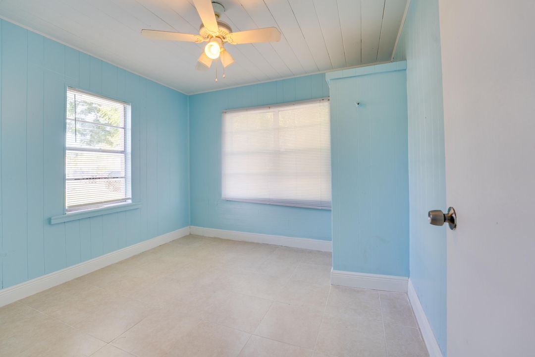 出租: $3,250 (4 贝兹, 2 浴室, 1489 平方英尺)