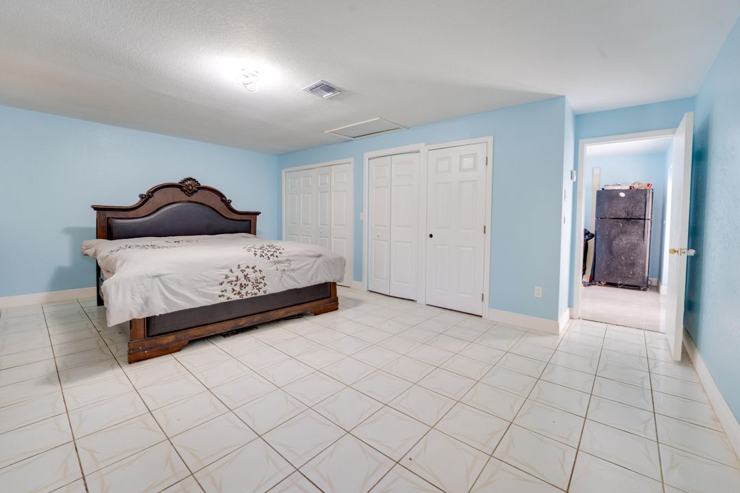 出租: $3,250 (4 贝兹, 2 浴室, 1489 平方英尺)