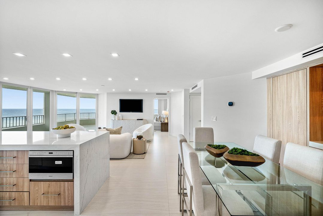 For Sale: $4,400,000 (4 beds, 4 baths, 2925 Square Feet)