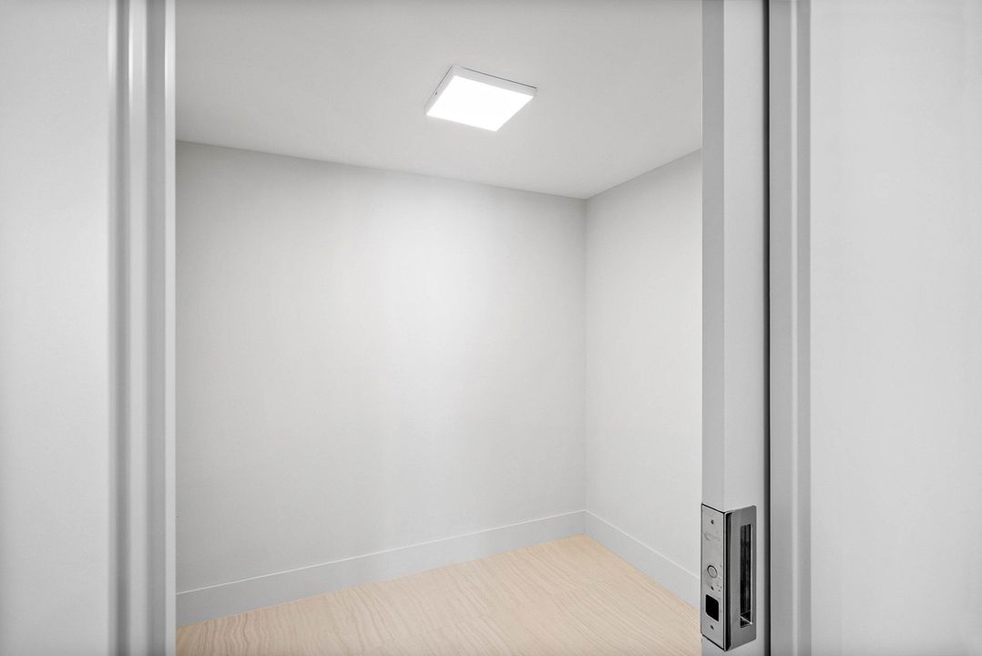 For Sale: $4,400,000 (4 beds, 4 baths, 2925 Square Feet)