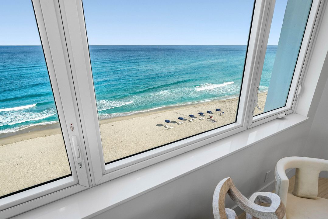 For Sale: $4,400,000 (4 beds, 4 baths, 2925 Square Feet)