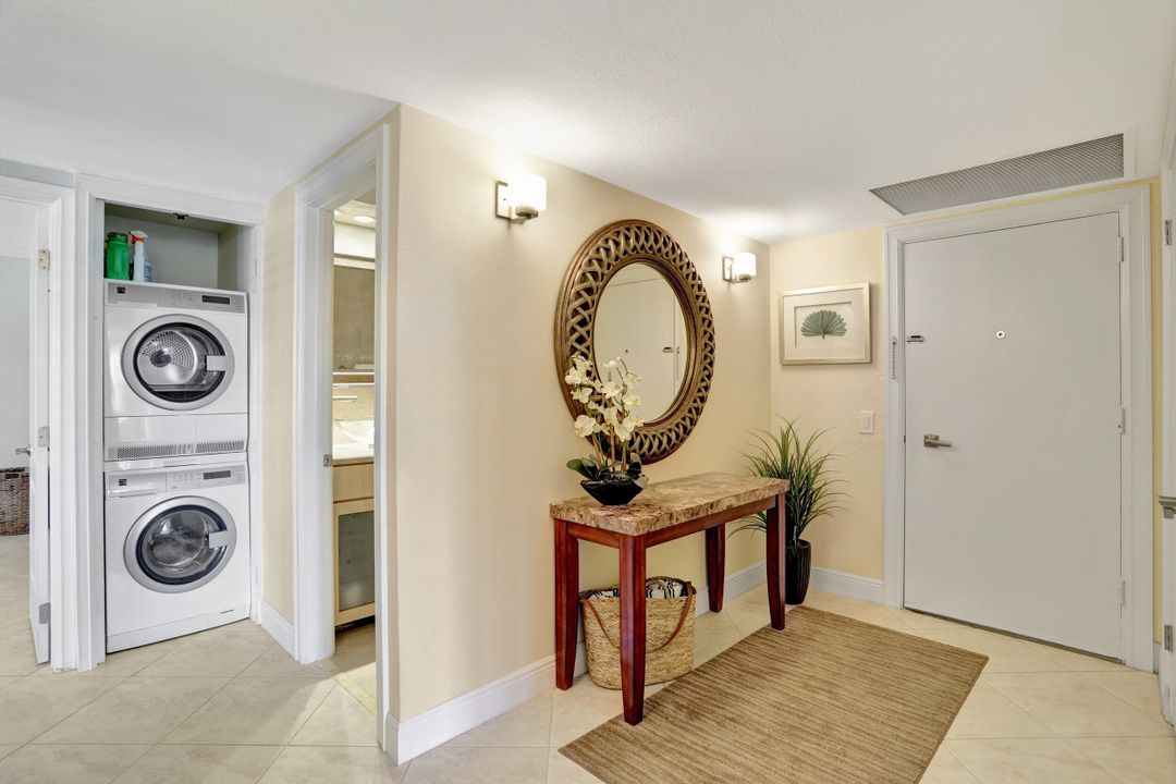 For Rent: $4,995 (3 beds, 2 baths, 1490 Square Feet)