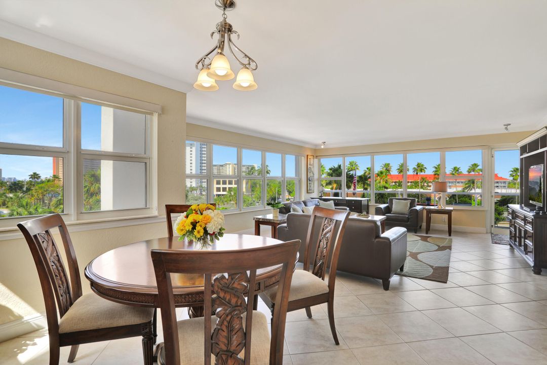 For Rent: $4,995 (3 beds, 2 baths, 1490 Square Feet)