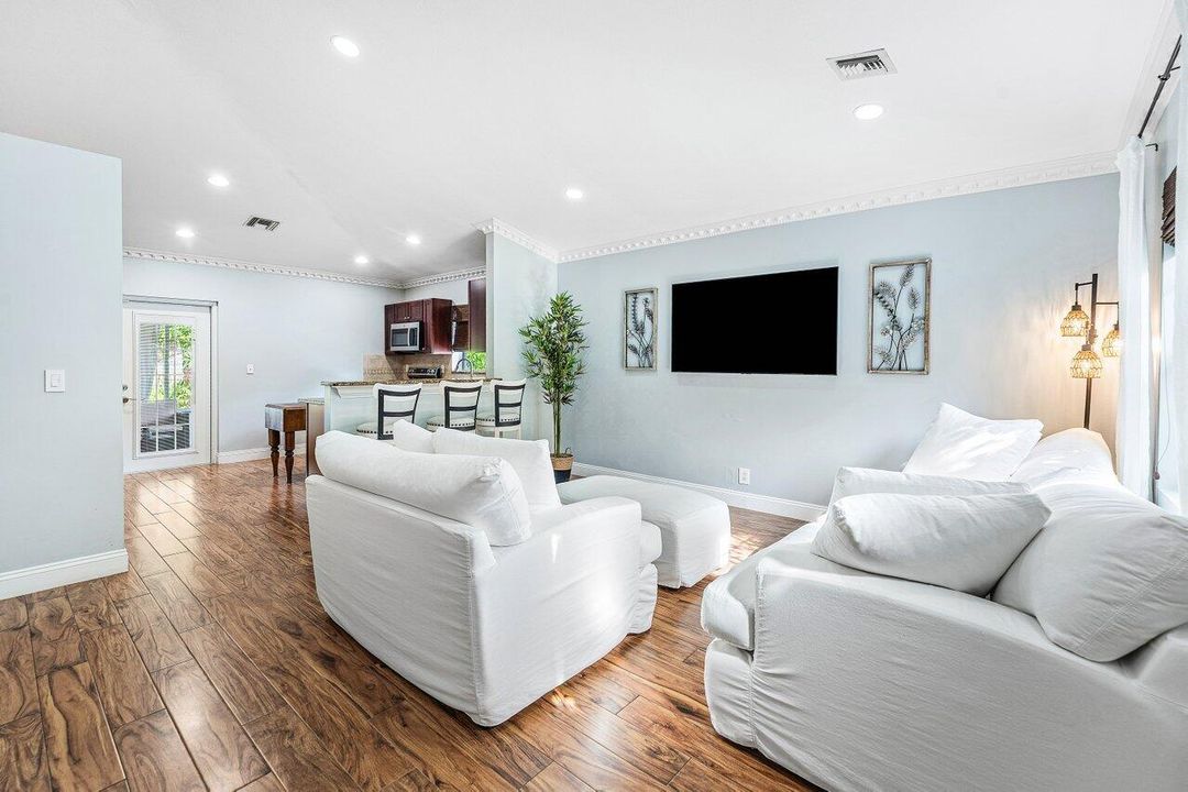 En Venta: $500,000 (3 camas, 2 baños, 1349 Pies cuadrados)