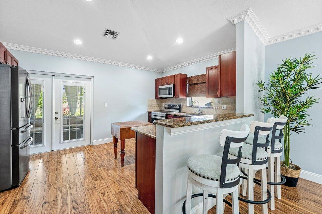 En Venta: $500,000 (3 camas, 2 baños, 1349 Pies cuadrados)