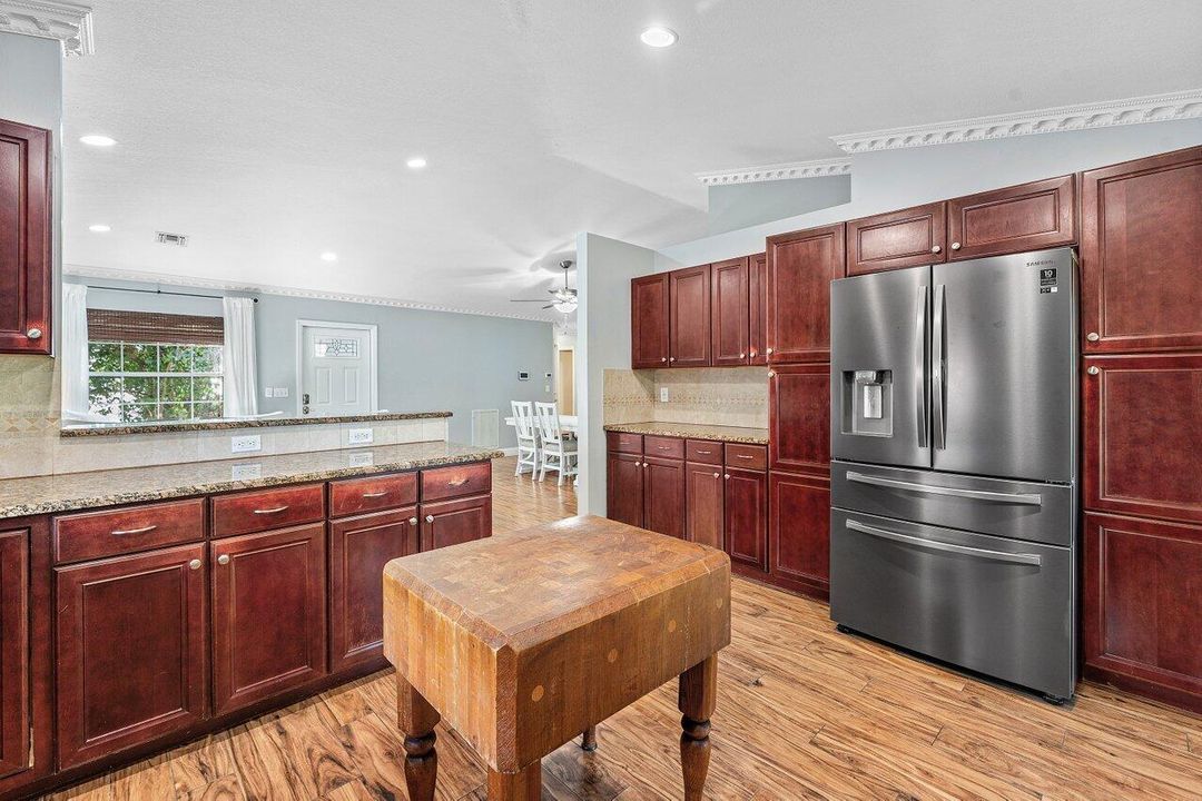 En Venta: $500,000 (3 camas, 2 baños, 1349 Pies cuadrados)