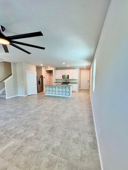 For Rent: $3,000 (3 beds, 2 baths, 1804 Square Feet)