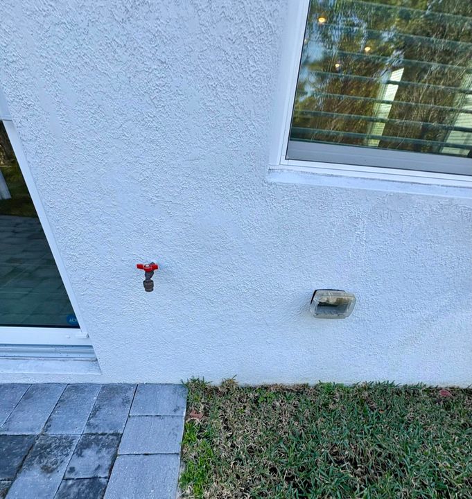 For Rent: $3,000 (3 beds, 2 baths, 1804 Square Feet)