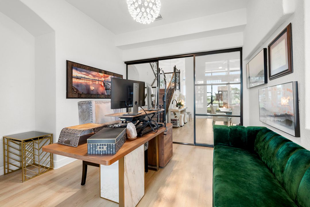 На продажу: $660,000 (5 спален, 3 ванн, 3143 Квадратных фут)