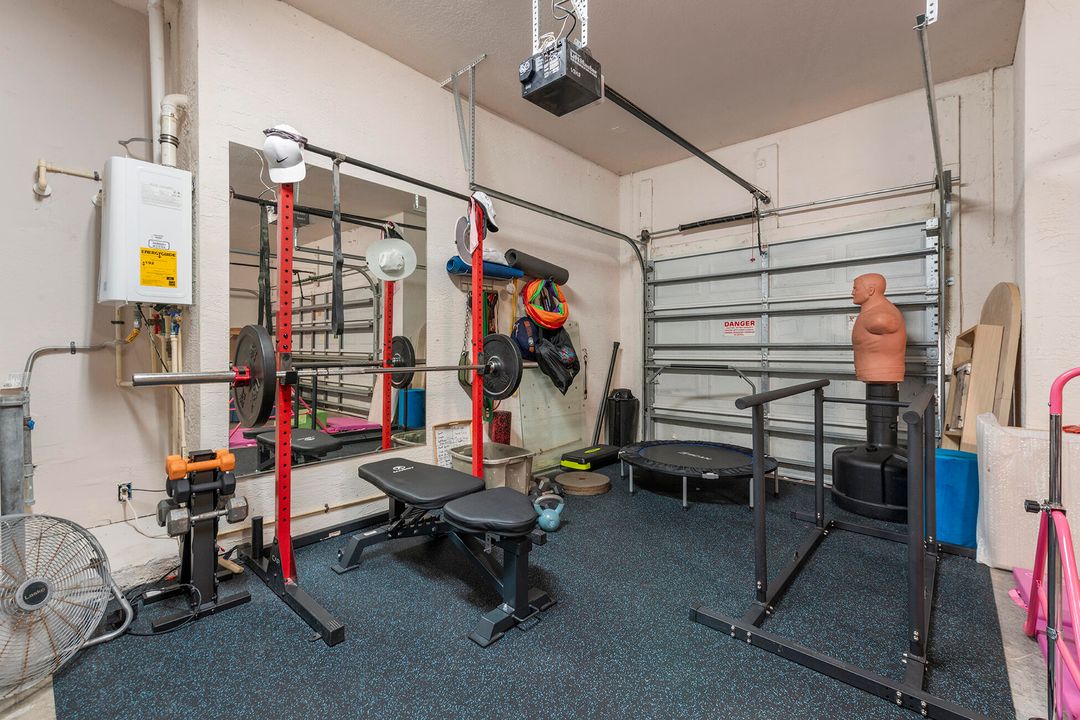 На продажу: $660,000 (5 спален, 3 ванн, 3143 Квадратных фут)