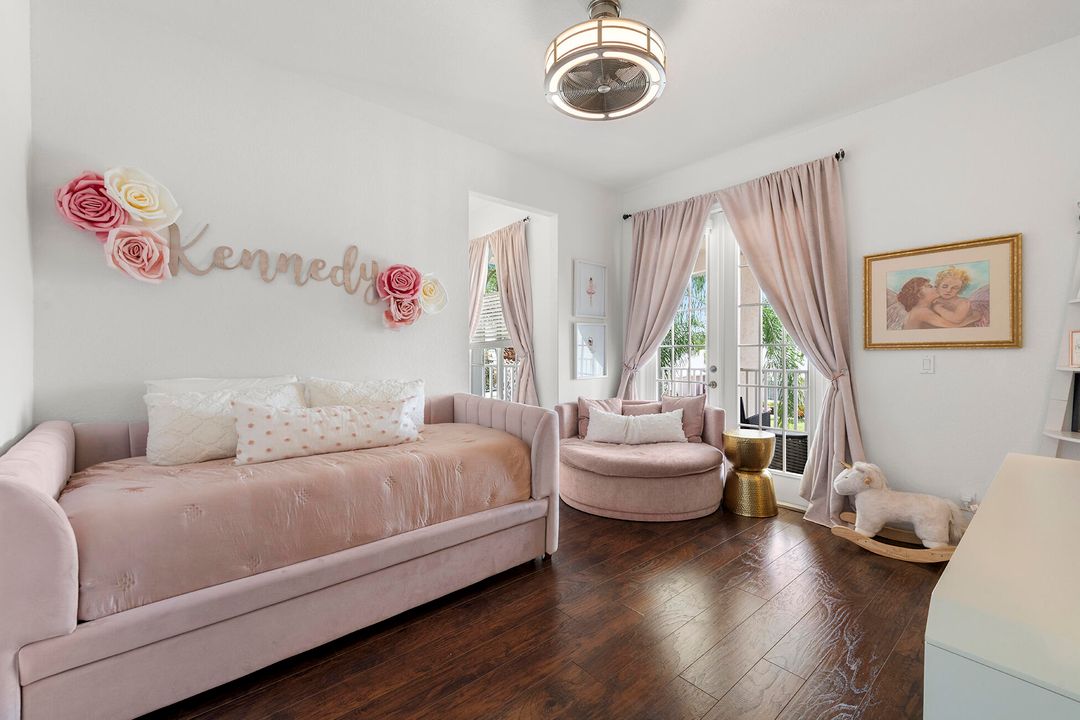 На продажу: $660,000 (5 спален, 3 ванн, 3143 Квадратных фут)