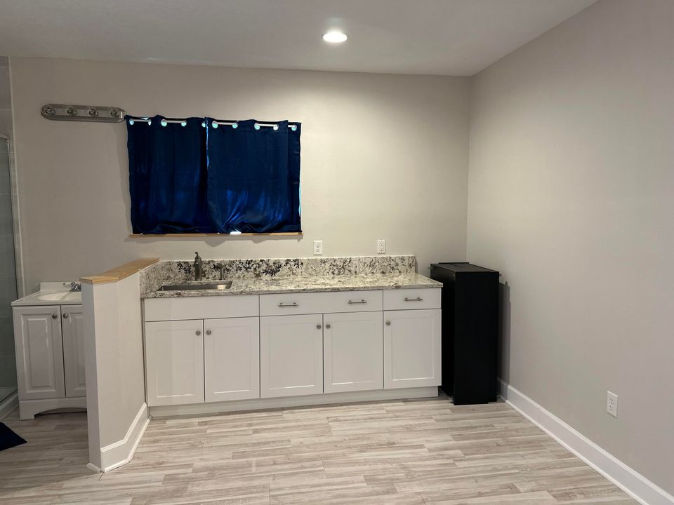 For Sale: $550,000 (3 beds, 3 baths, 1602 Square Feet)