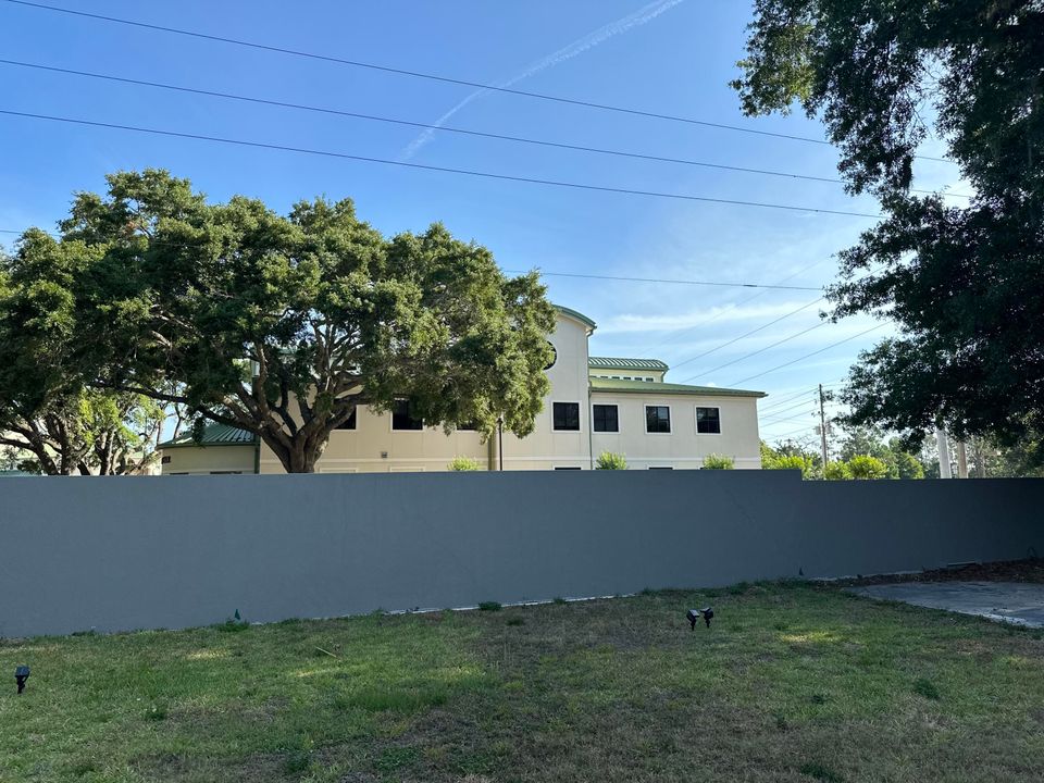 For Sale: $550,000 (3 beds, 3 baths, 1602 Square Feet)