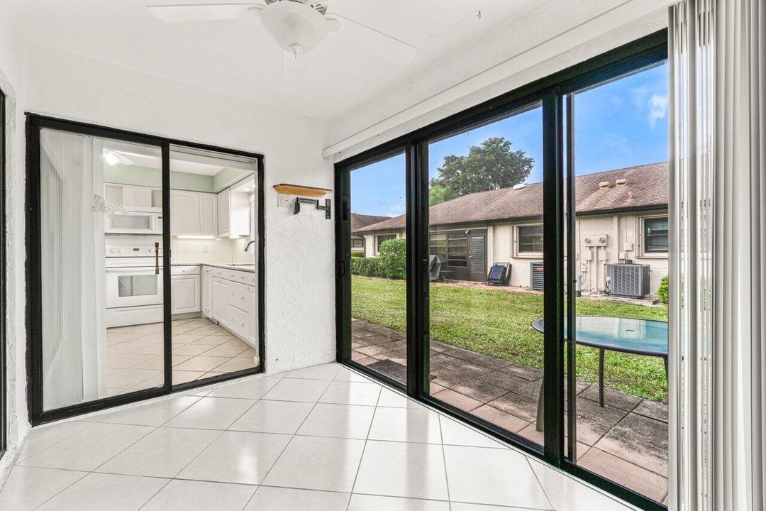 For Sale: $240,000 (2 beds, 2 baths, 1400 Square Feet)