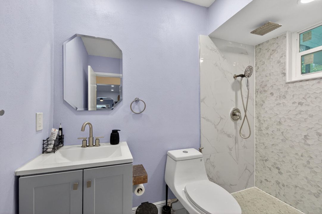 For Rent: $2,950 (3 beds, 2 baths, 1504 Square Feet)