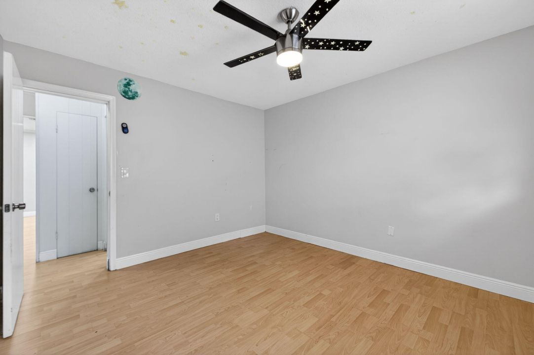 For Rent: $2,950 (3 beds, 2 baths, 1504 Square Feet)