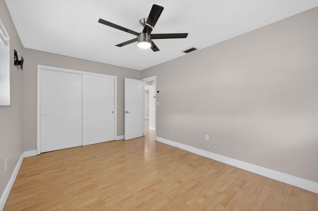 For Rent: $2,950 (3 beds, 2 baths, 1504 Square Feet)