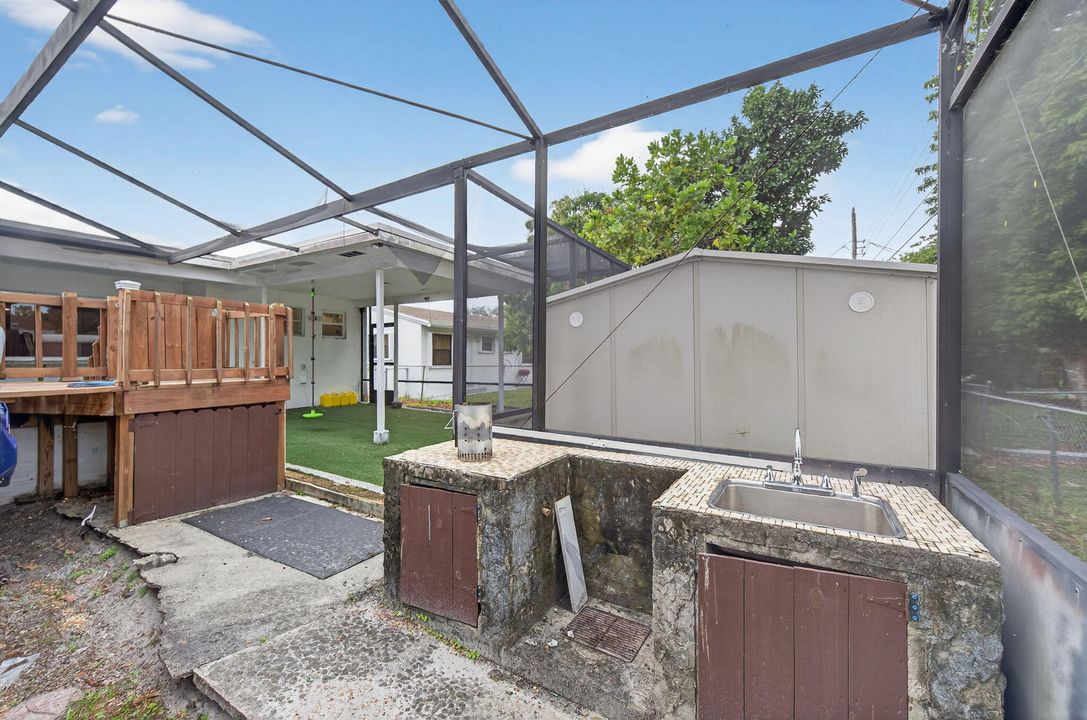 For Rent: $2,950 (3 beds, 2 baths, 1504 Square Feet)