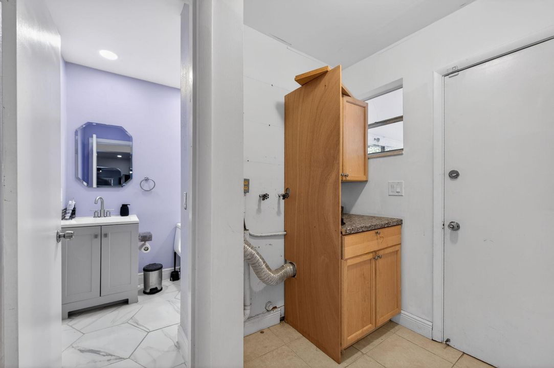 For Rent: $2,950 (3 beds, 2 baths, 1504 Square Feet)