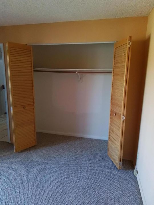 В аренду: $1,500 (2 спален, 1 ванн, 1328 Квадратных фут)