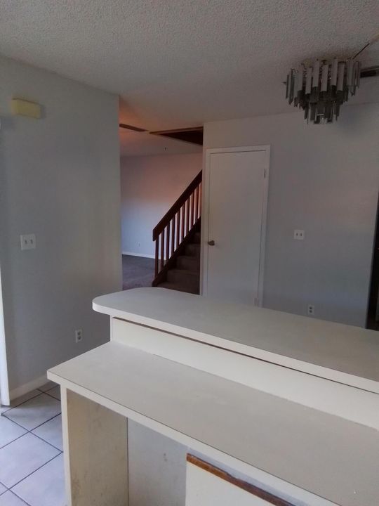 В аренду: $1,500 (2 спален, 1 ванн, 1328 Квадратных фут)