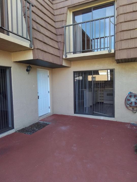 В аренду: $1,500 (2 спален, 1 ванн, 1328 Квадратных фут)