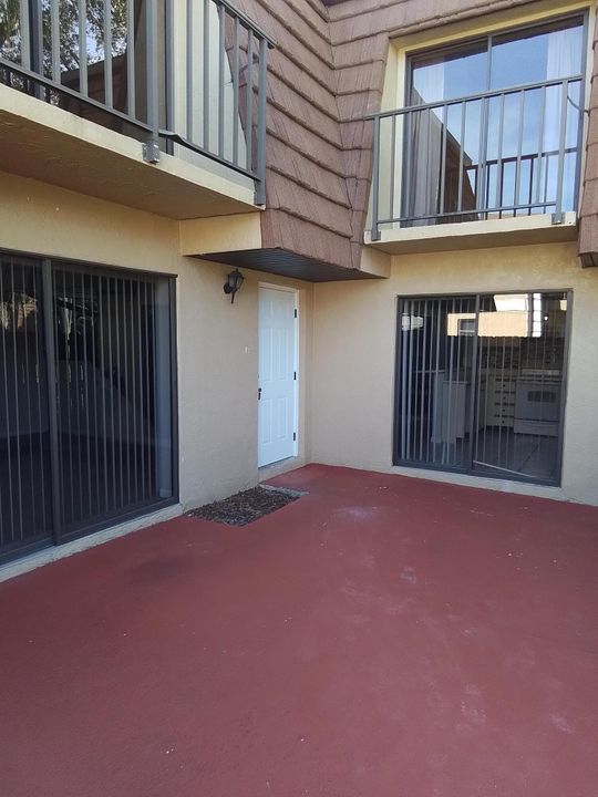 В аренду: $1,500 (2 спален, 1 ванн, 1328 Квадратных фут)