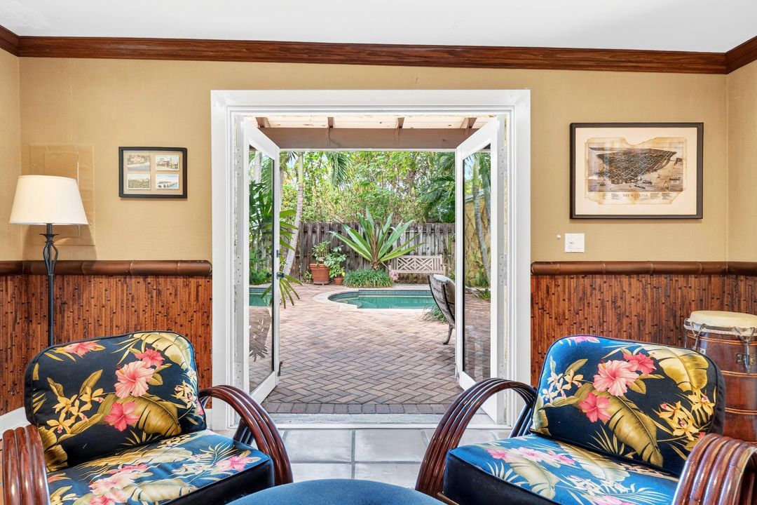 For Sale: $2,250,000 (3 beds, 3 baths, 1918 Square Feet)