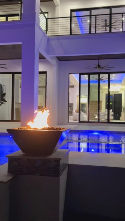 待售: $7,500,000 (5 贝兹, 6 浴室, 5020 平方英尺)