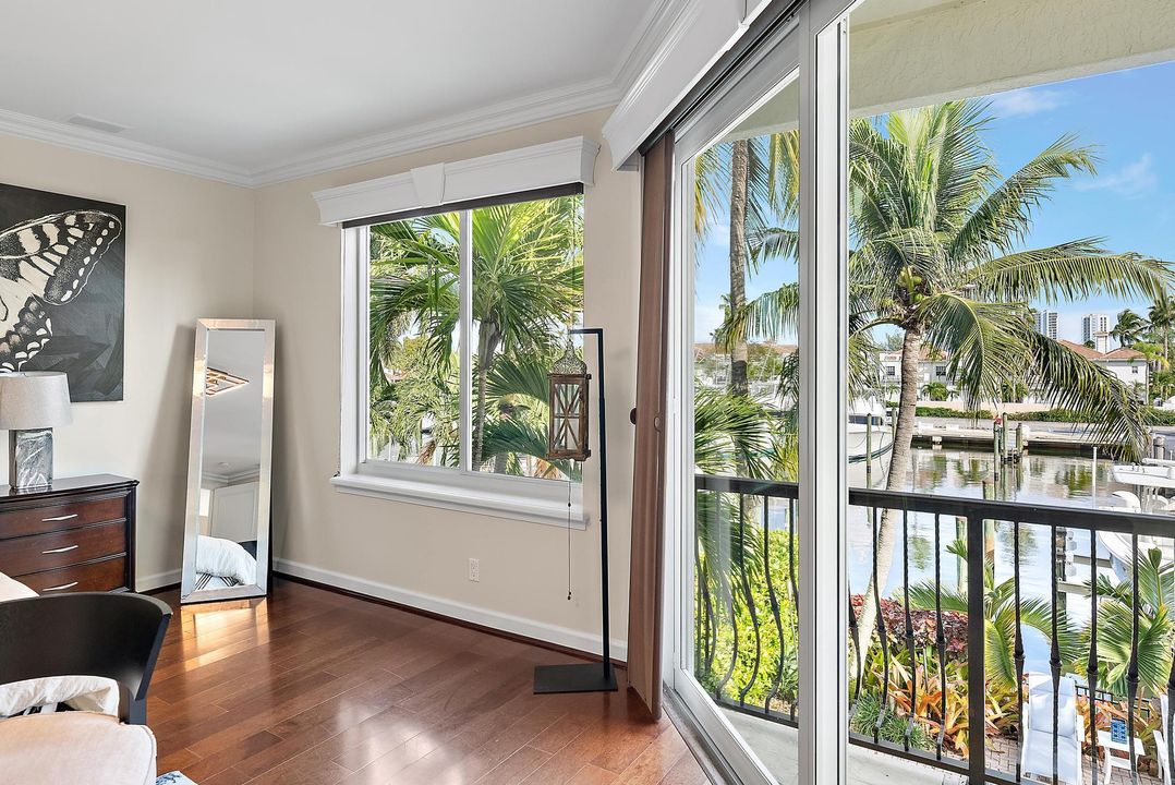 En Venta: $2,350,000 (3 camas, 2 baños, 2654 Pies cuadrados)