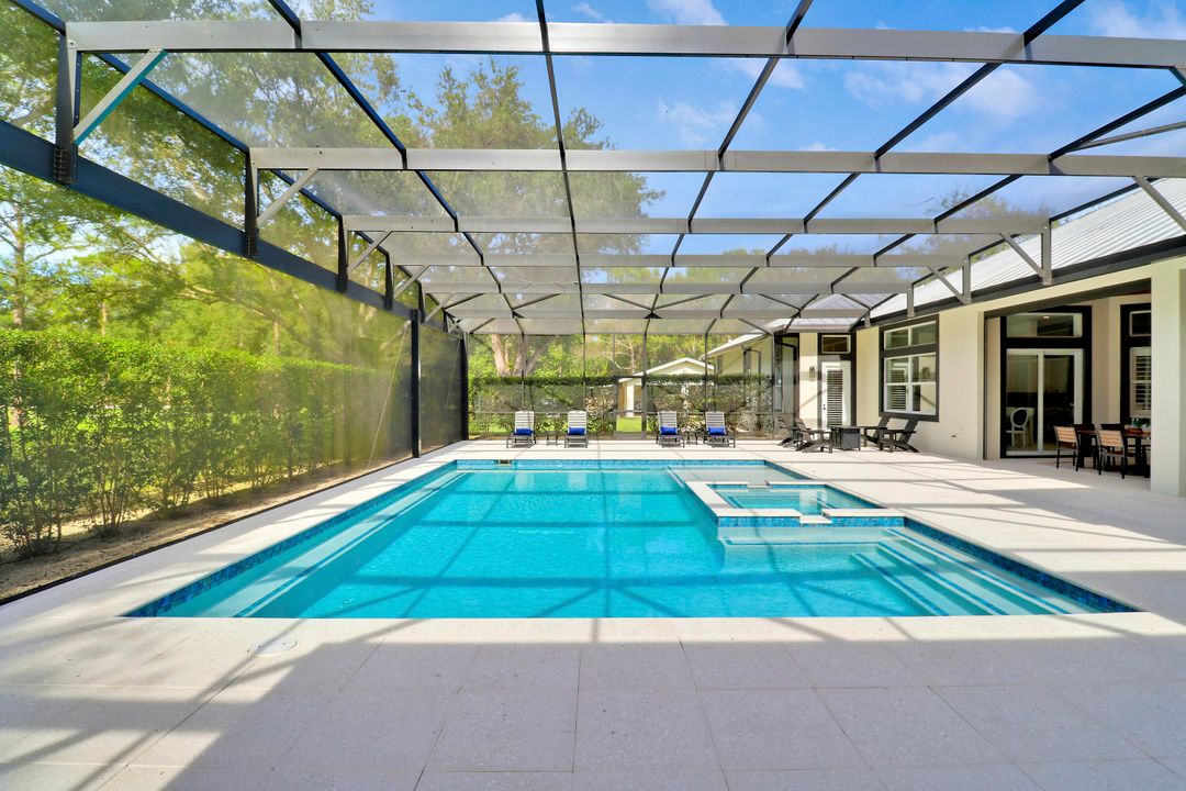 En Venta: $3,499,000 (5 camas, 4 baños, 4884 Pies cuadrados)