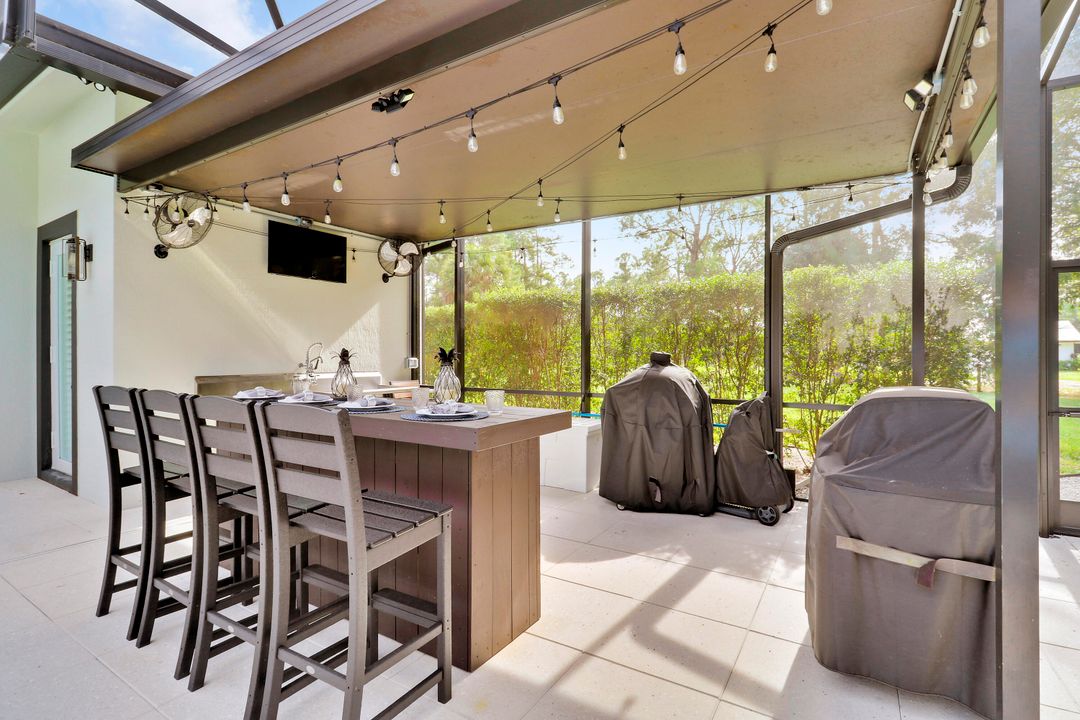 En Venta: $3,499,000 (5 camas, 4 baños, 4884 Pies cuadrados)