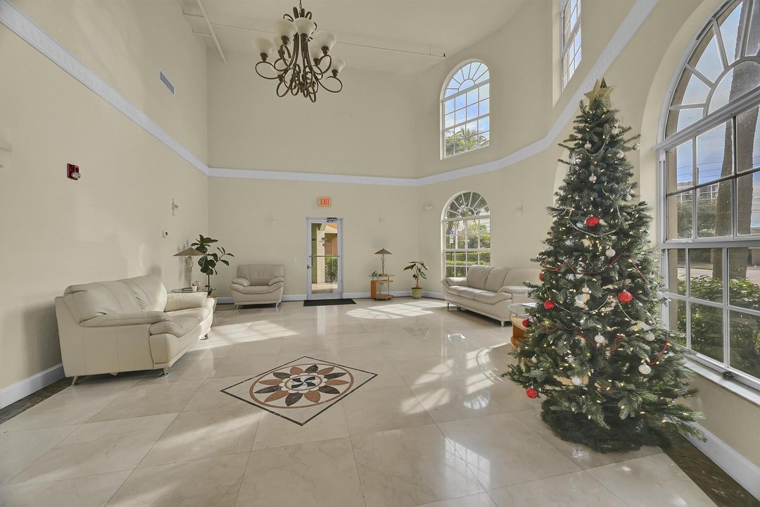 For Sale: $299,000 (3 beds, 2 baths, 1552 Square Feet)