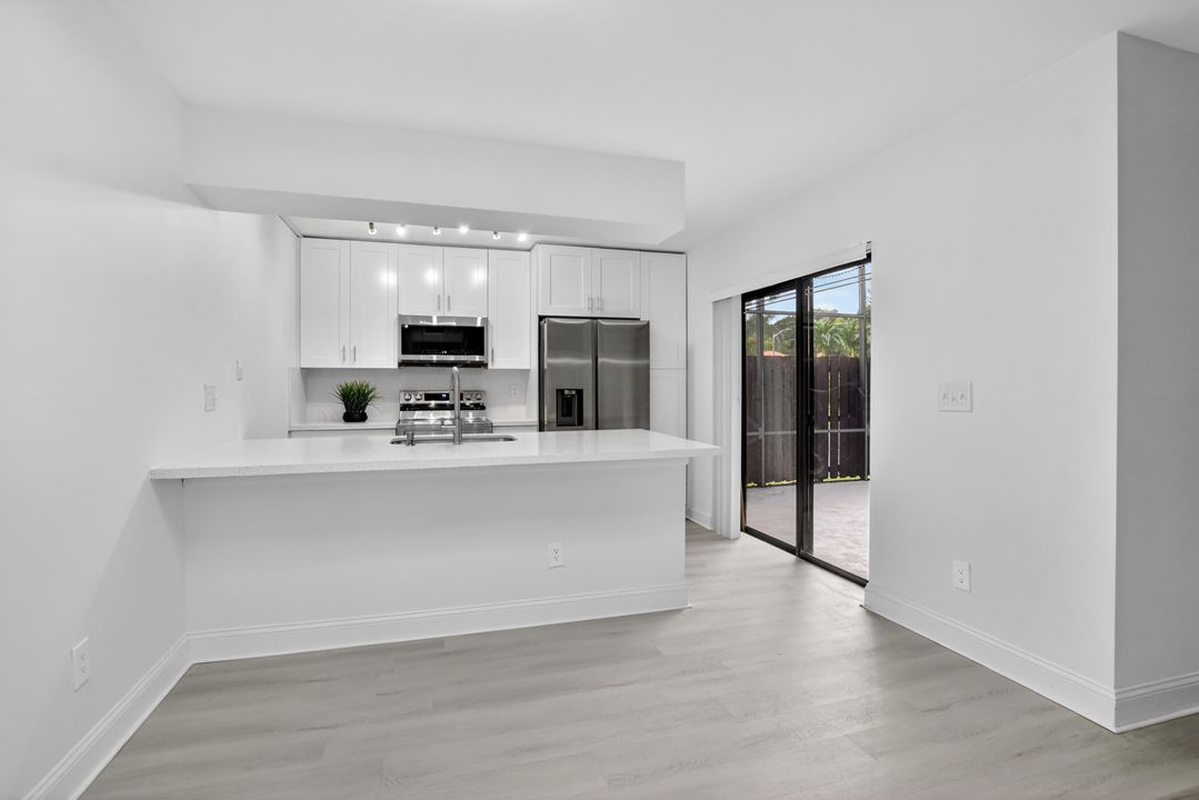 En Venta: $424,900 (3 camas, 2 baños, 1598 Pies cuadrados)