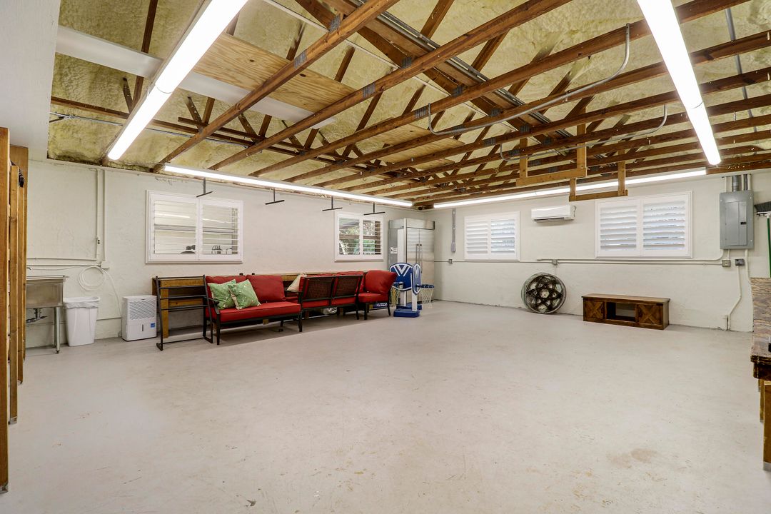 En Venta: $3,499,000 (5 camas, 4 baños, 4884 Pies cuadrados)