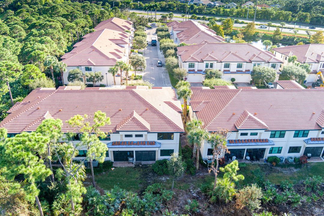 待售: $429,999 (3 贝兹, 2 浴室, 2256 平方英尺)